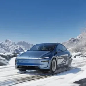 nuova tesla model y